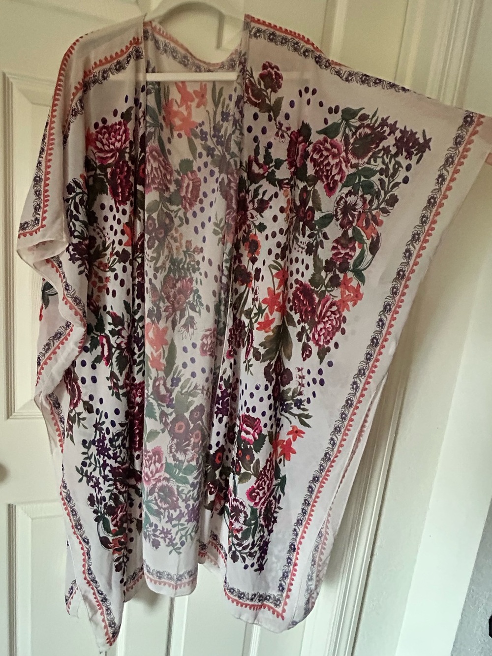 White Pink Floral Sheer Kimono Cover Up Boho Open Front Cardigan Size Small